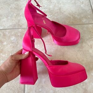 Zara Women's Pink Platform Heels